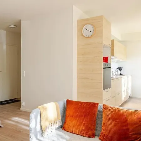 Uudistettu Kahdelle Omalla Parkkipaikalla Apartamento Rovaniemi