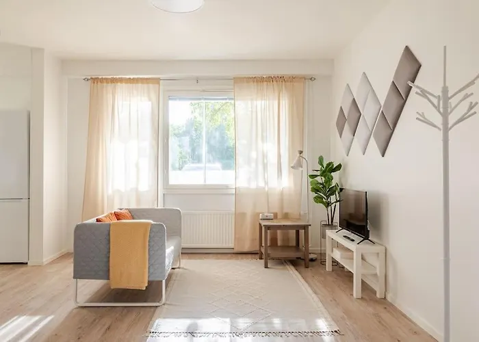 Uudistettu Kahdelle Omalla Parkkipaikalla Appartement