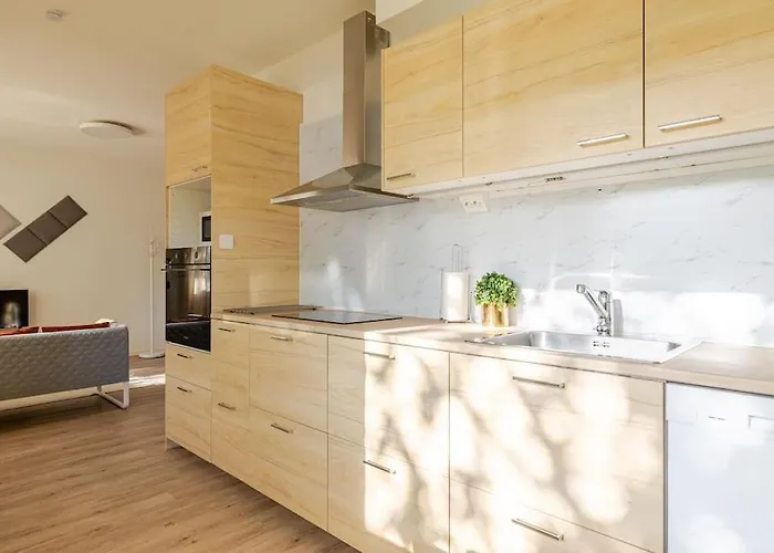 Appartement Uudistettu Kahdelle Omalla Parkkipaikalla