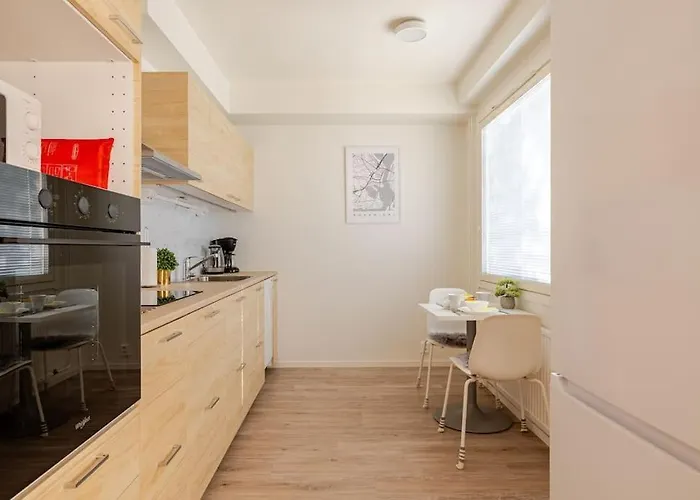 Uudistettu Kahdelle Omalla Parkkipaikalla Rovaniemi